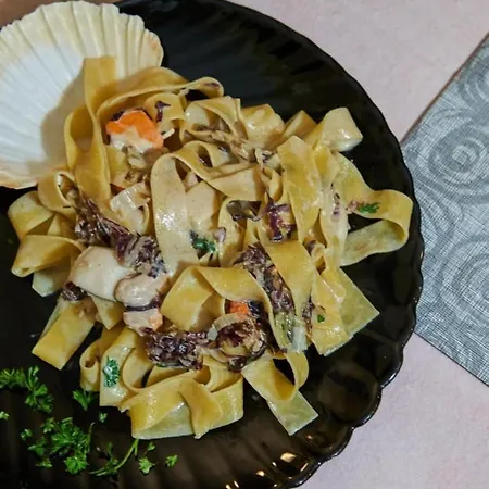 Le Camille Ristorante Pizzeria & 2* 阿德里亚