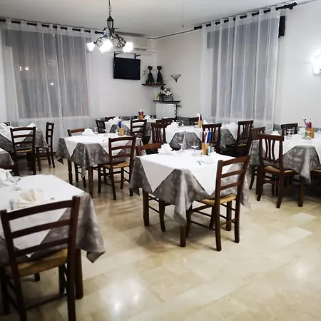 宾馆 Le Camille Ristorante Pizzeria & 阿德里亚