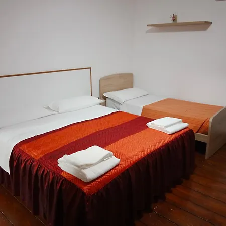 Mini-hôtel Le Camille Adria